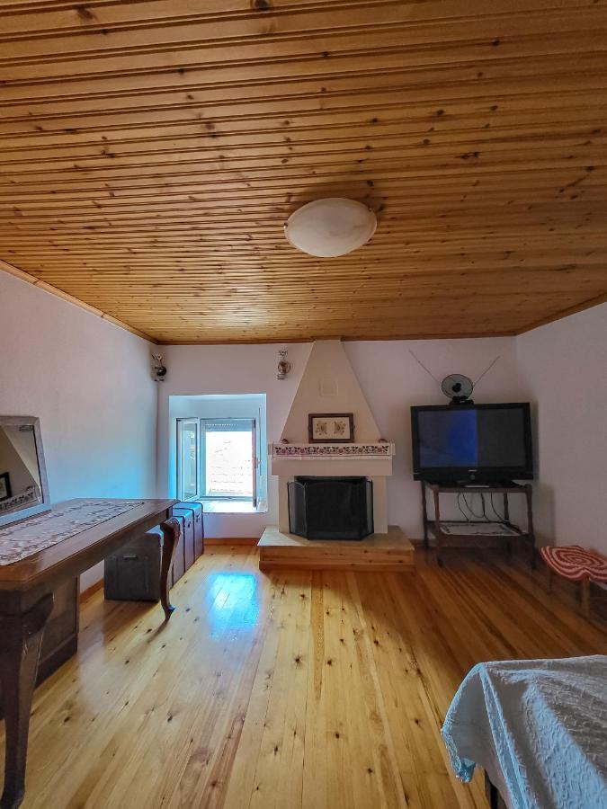 Παραδοσιακό Σπίτι Με Θέα Villa Trikeri Exterior photo