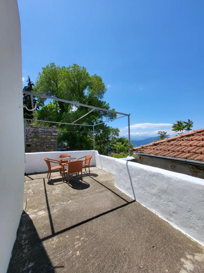 Παραδοσιακό Σπίτι Με Θέα Villa Trikeri Exterior photo